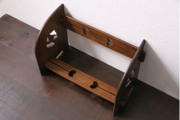 アンティーク家具　昭和初期　大正ロマン　ナラ材　鳥の透かし彫りが施されたブックスタンド(本立て)(R-046593)