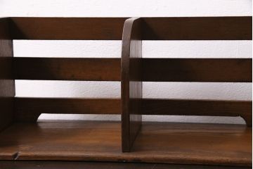 アンティーク家具　昭和中期　栓材　味わい深い木色が魅力的なブックスタンド(本立て)(R-046594)