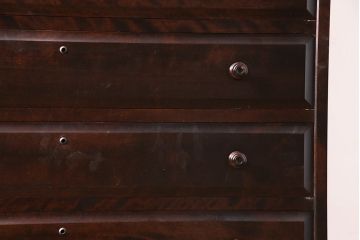 中古　北海道民芸家具　#530　和洋どちらのお部屋にも馴染みやすい戸棚付き整理タンス(衣装箪笥、重ねタンス)(R-046596)