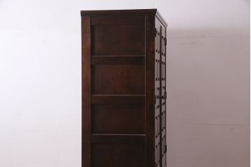 中古　北海道民芸家具　鏡付き　上品な雰囲気づくりに活躍する2段重ねワードローブ(洋服タンス、洋服箪笥)(R-046597)
