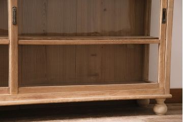 アンティーク家具　昭和初期　ストリップド(剥離)　栓材の素朴な味わいが魅力的なガラスケース(飾り棚、ショーケース、陳列棚)(R-046629)