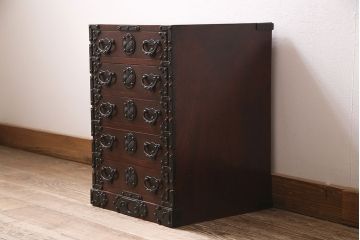 中古　岩谷堂箪笥　桜木家具店製　鋲付金具　小箪笥(小タンス、小引き出し)(R-046632)