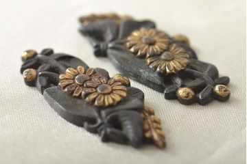 古い縁頭など14点(目貫、刀装具、彫金武具)(R-046641)