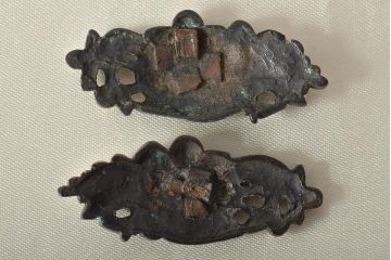 古い縁頭など14点(目貫、刀装具、彫金武具)(R-046641)