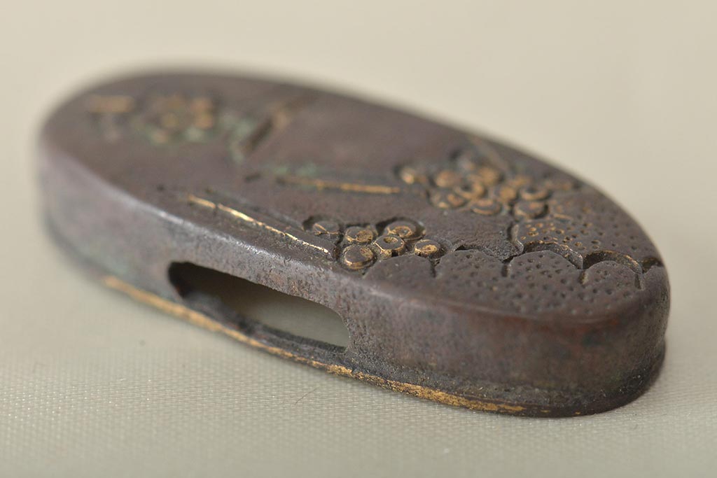 古い縁頭など14点(目貫、刀装具、彫金武具)(R-046641)