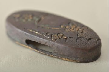 古い縁頭など14点(目貫、刀装具、彫金武具)(R-046641)