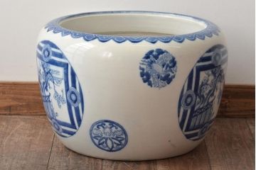 アンティーク雑貨　昭和初期　窓絵　梅　鳳凰　染付　瀬戸火鉢(鉢カバー、傘立て)(R-046651)