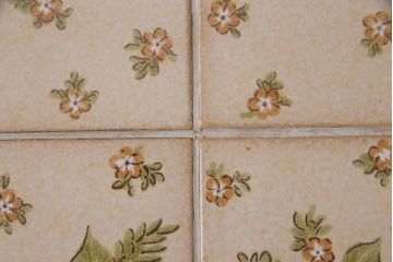 ヴィンテージ家具　北欧ビンテージ　G-PLAN(ジープラン)　チーク材　タイルトップの大振りなセンターテーブル(R-046658)