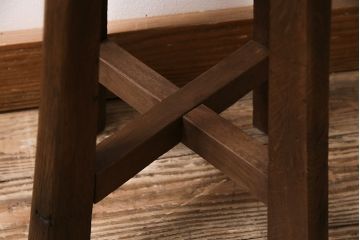 アンティーク家具　昭和初期　ナラ材　使い込まれた味わいが魅力のレトロなスツール(丸椅子、木製チェア)(R-046666)