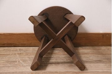 アンティーク家具　昭和初期　ナラ材　使い込まれた味わいが魅力のレトロなスツール(丸椅子、木製チェア)(R-046666)