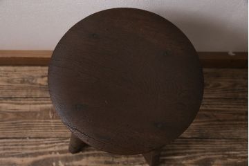 アンティーク家具　昭和初期　ナラ材　使い込まれた味わいが魅力のレトロなスツール(丸椅子、木製チェア)(R-046666)