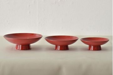 輪島塗　五島屋　木製蒔絵　屠蘇器　共箱(杯台、銚子、金彩)(R-046670)
