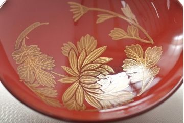 輪島塗　五島屋　木製蒔絵　屠蘇器　共箱(杯台、銚子、金彩)(R-046670)