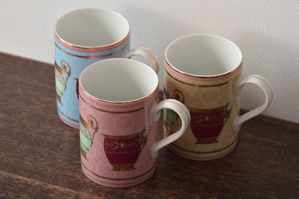 GUCCI(グッチ)　ブルー・イエロー・ピンク　マグカップ3個(カップ柄、金彩)(R-046671)