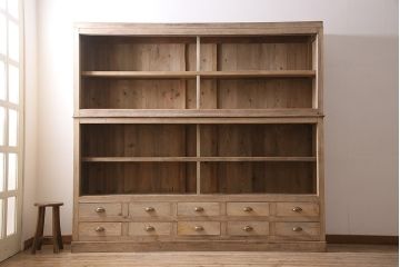 アンティーク家具　昭和初期　ストリップド(剥離)　特大サイズ!素朴な木味が魅力のキャビネット(重ね、収納棚)(R-046681)