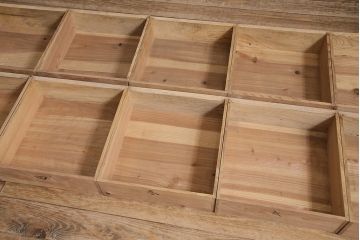 アンティーク家具　昭和初期　ストリップド(剥離)　特大サイズ!素朴な木味が魅力のキャビネット(重ね、収納棚)(R-046681)