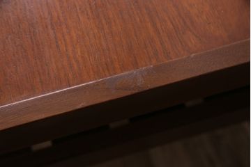 ヴィンテージ家具　北欧ビンテージ　レトロスタイルにも合うチーク材製のセンターテーブル(リビングテーブル、サイドテーブル)(R-046685)