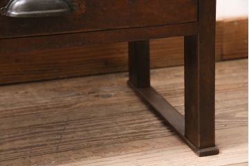 アンティーク家具　昭和中期　ラワン材　小振りなサイズが可愛いレトロな文机(花台、飾り台)(R-046686)