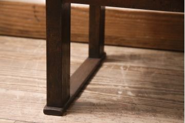 アンティーク家具　昭和中期　ラワン材　小振りなサイズが可愛いレトロな文机(花台、飾り台)(R-046686)