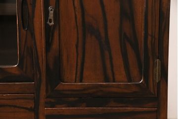 ビンテージ家具　前面黒柿材　引き出し付き　和風リビングにおすすめな脚付きローボード(戸棚、リビングボード)(R-046691)