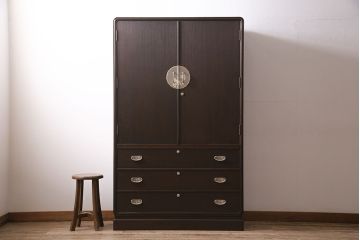 中古　伝統工芸品　山竹永井タンス店　久光　衣装盆付きの加茂総桐箪笥(定価約120万円)(総桐たんす、衣装箪笥、着物箪笥、和タンス)(R-046692)