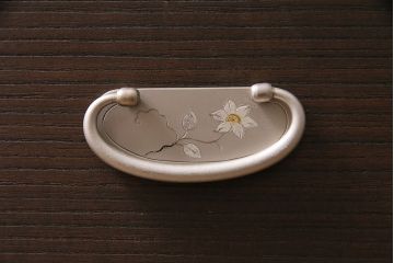 中古　伝統工芸品　山竹永井タンス店　久光　衣装盆付きの加茂総桐箪笥(定価約120万円)(総桐たんす、衣装箪笥、着物箪笥、和タンス)(R-046692)