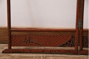 アンティーク家具　昭和中期　鎌倉彫り　和の趣を演出する小さな衣桁(タオル掛け)(R-046696)