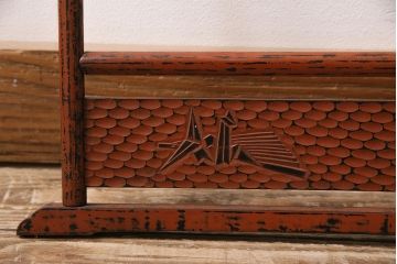 アンティーク家具　昭和中期　鎌倉彫り　和の趣を演出する小さな衣桁(タオル掛け)(R-046696)