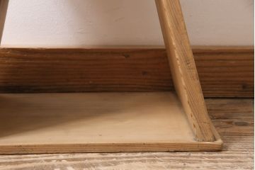 アンティーク家具　ストリップド(剥離)　松材　シンプルで素朴な踏み台(花台、飾り台)(R-046697)
