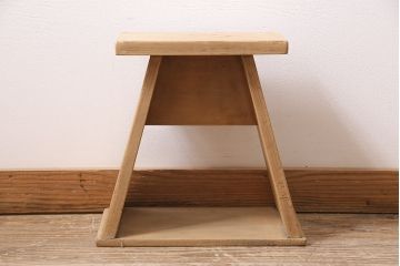 アンティーク家具　ストリップド(剥離)　松材　シンプルで素朴な踏み台(花台、飾り台)(R-046697)