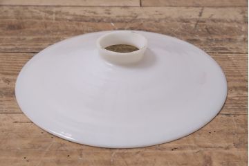 アンティーク照明　昭和レトロ　昔懐かしい平笠シェードの吊り下げ照明(ペンダントライト、天井照明、電笠)(R-046722)