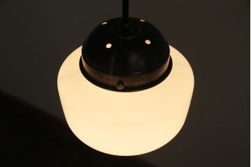 アンティーク照明　昭和中期　ころんとしたフォルムのレトロなペンダントライト(天井照明)(R-046726)