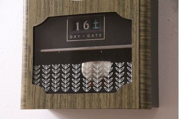 アンティーク時計　昭和中期　CITIZEN(シチズン)　30DAY　ゼンマイ式　カレンダー付　レトロなデザインが魅力の掛け時計(振り子時計、柱時計)(R-046734)