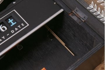 アンティーク時計　昭和中期　CITIZEN(シチズン)　30DAY　ゼンマイ式　カレンダー付　レトロなデザインが魅力の掛け時計(振り子時計、柱時計)(R-046734)