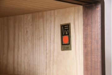 中古　伝統工芸品　伝統工芸士・吉沢昭次作　凛とした佇まいが素敵な加茂総桐箪笥(定価約150万円)(総桐たんす、衣装箪笥、着物箪笥、和タンス)(R-046747)