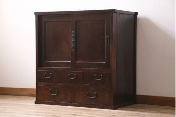 アンティーク家具　昭和初期　前面ケヤキ材　深みのある木肌が魅力の帳場箪笥(時代箪笥、収納棚)(R-046749)