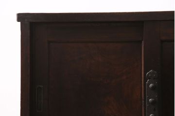 アンティーク家具　昭和初期　前面ケヤキ材　深みのある木肌が魅力の帳場箪笥(時代箪笥、収納棚)(R-046749)