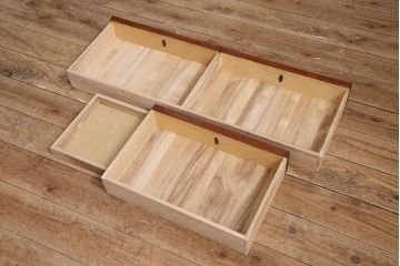中古　伝統民芸　岩谷堂箪笥　スツール付き　上品な和の雰囲気漂う鏡台(姿見、ミラー、ドレッサー)(R-046750)