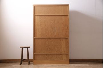 中古　和の雰囲気を高める、屋久杉を使用した贅沢なつくりの茶箪笥(定価約30万円)(茶棚、飾り棚)(R-046751)