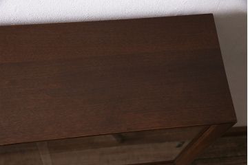 ヴィンテージ家具　イギリス　HERBERT E. GIBBS(ハーバート・E・ギブス)　チーク材　洗練された佇まいが魅力的なキャビネット(本箱、ブックケース、収納棚、ビンテージ)(R-046754)