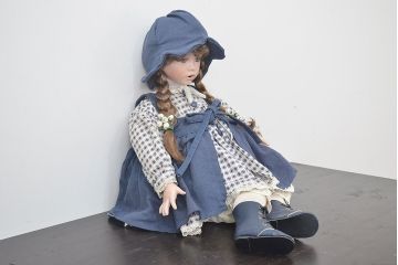 CARINE　ビスクドール　POUPEE　PORCELAINE　人形(R-046774)