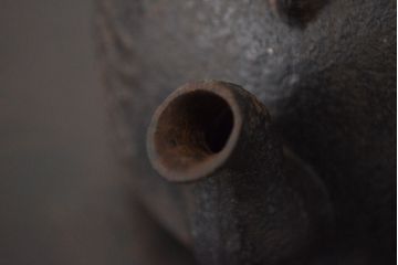 南部盛岡　利祥銘　鉄瓶(馬の図、茶道具)(R-046789)