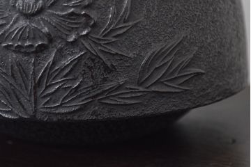 南部盛岡　利祥銘　鉄瓶(牡丹、草花文、茶道具)(R-046790)