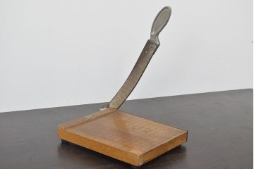 ROKUWA　古い　ペーパーカッター(裁断機、木製、マス目付、古道具)(R-046791)