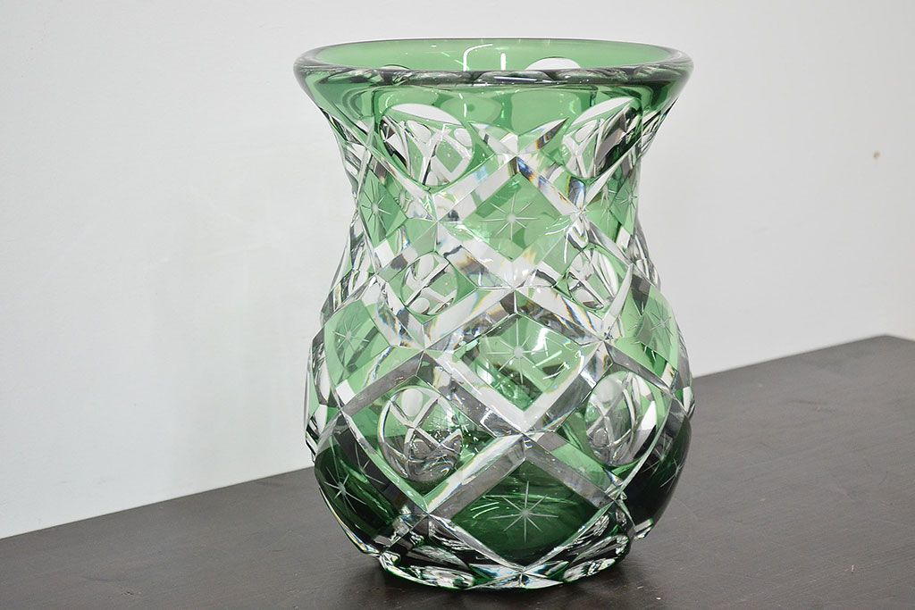 各務満　クリスタル　花瓶(緑切子、カガミクリスタル、花器、フラワーベース)(R-046797)