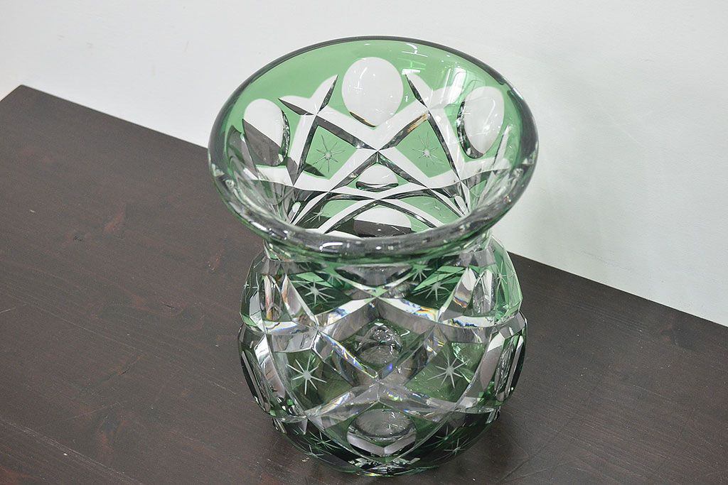 各務満　クリスタル　花瓶(緑切子、カガミクリスタル、花器、フラワーベース)(R-046797)