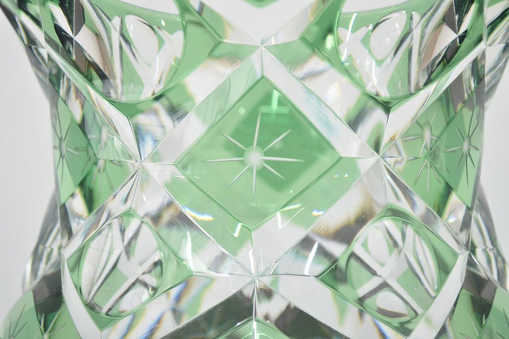 各務満　クリスタル　花瓶(緑切子、カガミクリスタル、花器、フラワーベース)(R-046797)