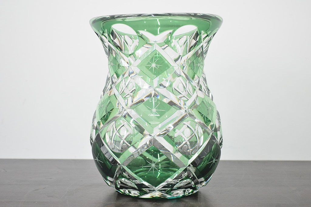 各務満　クリスタル　花瓶(緑切子、カガミクリスタル、花器、フラワーベース)(R-046797)