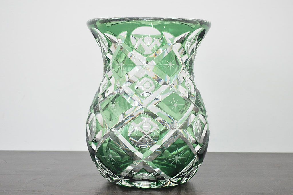 各務満　クリスタル　花瓶(緑切子、カガミクリスタル、花器、フラワーベース)(R-046797)