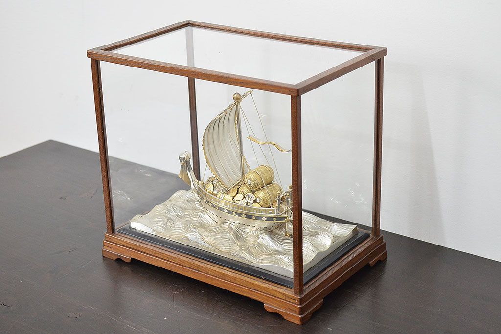 銀製　宝船　置物(彫金、シルバー、1765g)　クラウン70ミリ映写機完成記念(R-046814)